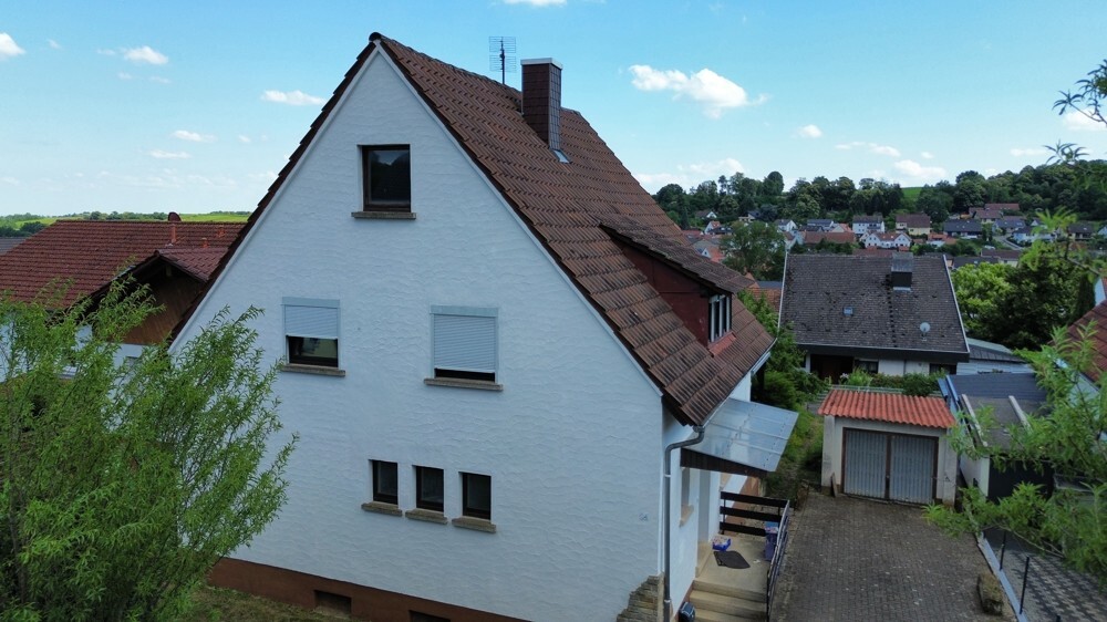 Leerstehende Doppelhaushälfte zur Selbstnutzung in Klingenmünster-A1242725c