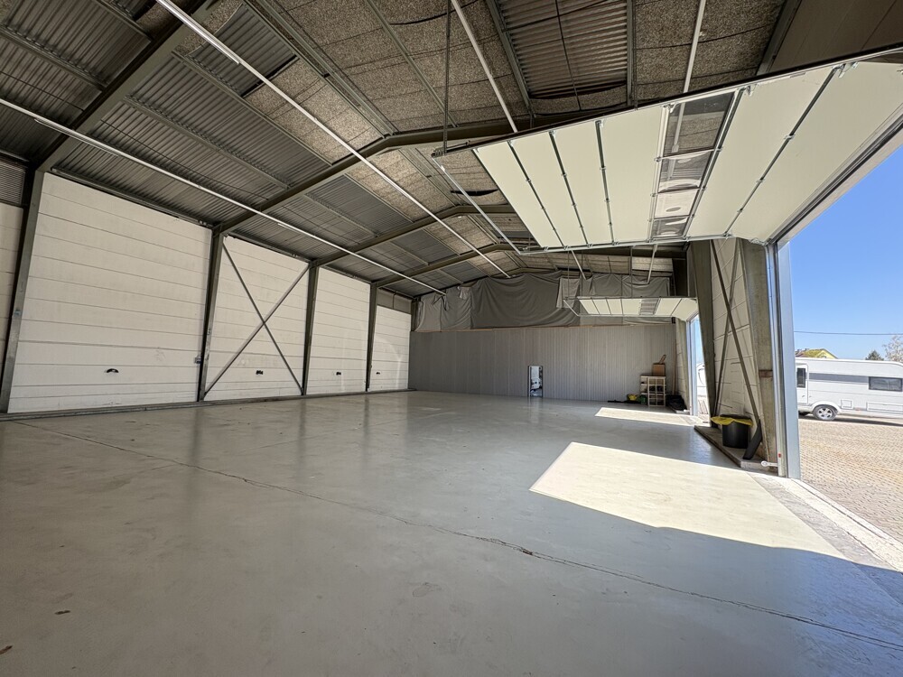 Attraktive und vielseitig nutzbare Werkstatt / Lagerhalle im Industriegebiet von Schifferstadt-799