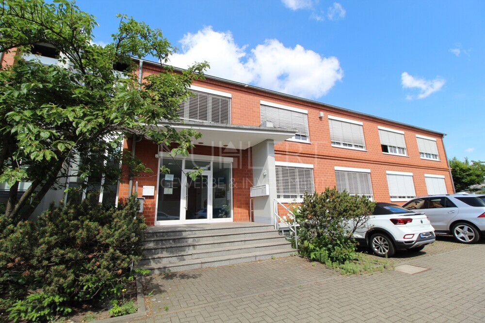 Praktische Kellerräume in zentralem Gewerbeobjekt in Ludwigshafen-Mundenheim-802