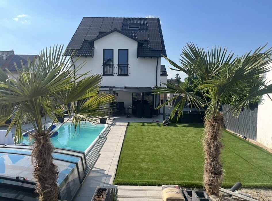 Modernes Einfamilienhaus (Bj. 2022) mit Pool, PV-Anlage & großem Grundstück in Ellerstadt-10227a