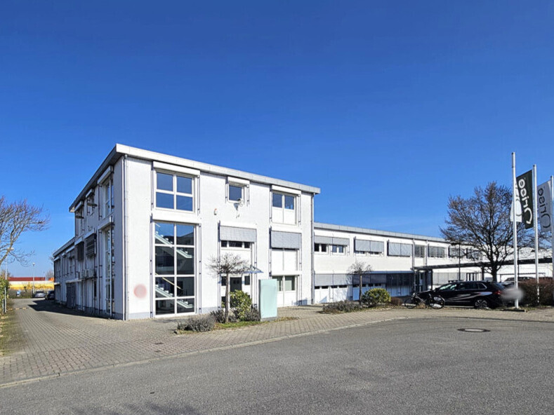 Architektonisch ansprechende und funktionale Gewerbeimmobilie mit vielen Nutzungsmöglichkeiten-10222