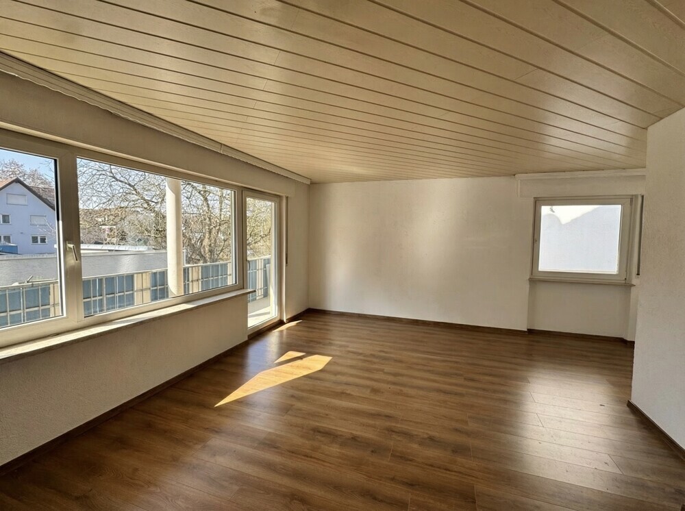 Citynähe – Eigennutz oder Kapitalanlage gut geschnittene 3-Zimmer-Wohnung-10230