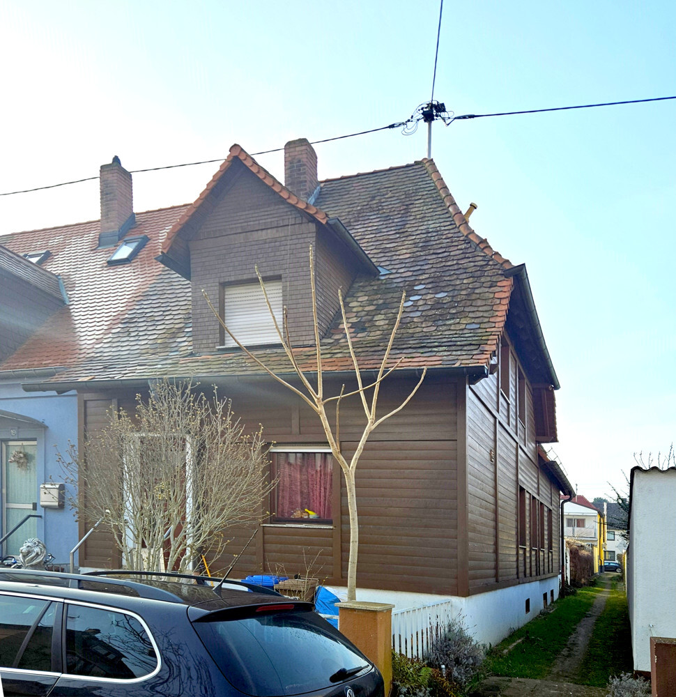 Großzügiges Reihenendhaus in ruhiger Lage von Oggersheim. Sofort frei.-10099a