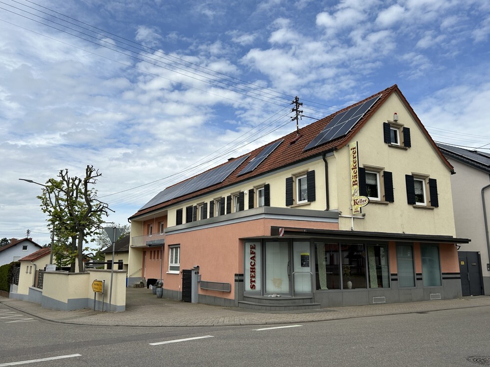 Attraktives Haus- und Hofanwesen mit Wohnung und Gewerbe als Kapitalanlage-10181a