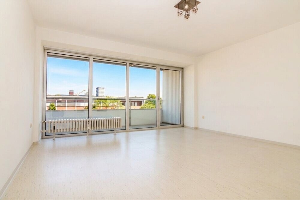 Attraktive 1-Zimmer-Wohnung mit Loggia in Ludwigshafen-Innenstadt-VM2207